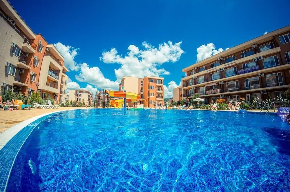 Holiday Fort Golf Club ساني بيتش المظهر الخارجي الصورة